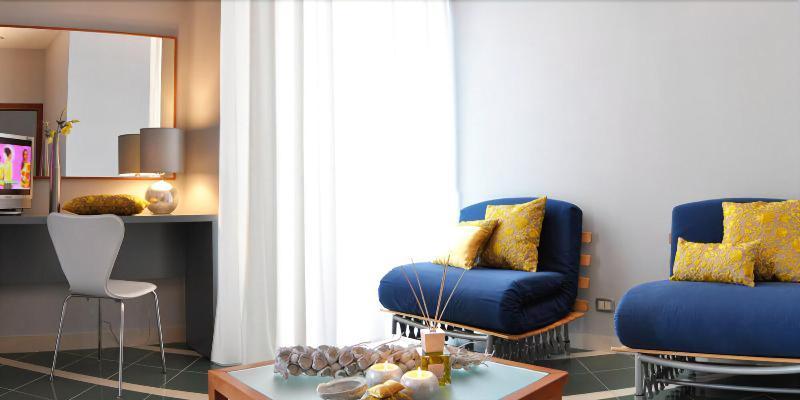 Hotel Metropol 세니갈리아 외부 사진